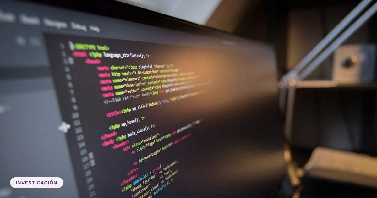 Foto ilustrativa: Free code computer screen image